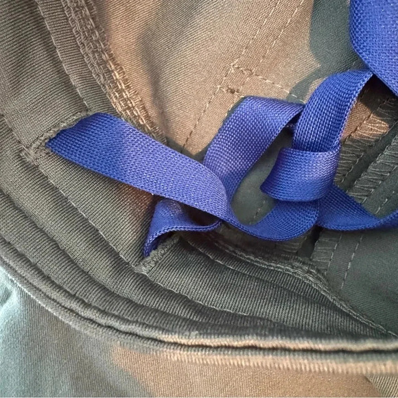 NEW Figs Axim Cargo Scrub Healthcare Uniform Drawstring Waist Pants Size S Tall - Picture 12 of 15